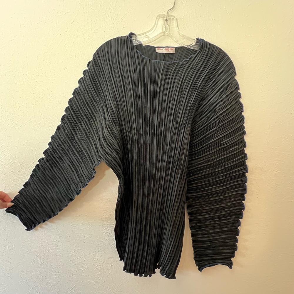Black Pleated Long Sleeve Top